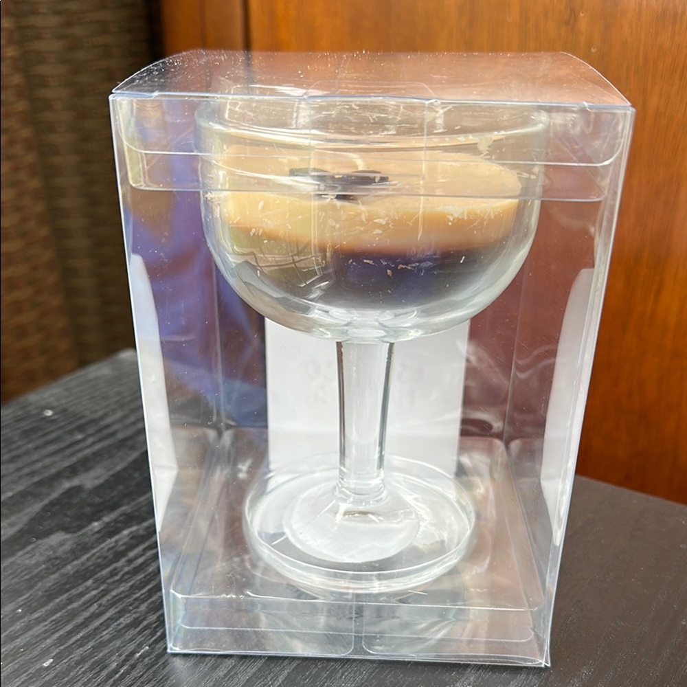 Espresso Martini Scented Candle - Picture 7 of 8